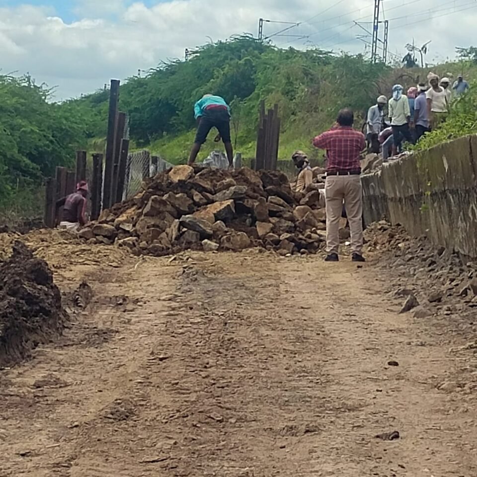 WhatsApp Image 2025-11-08 at 13.50.12_dbbe7c7c